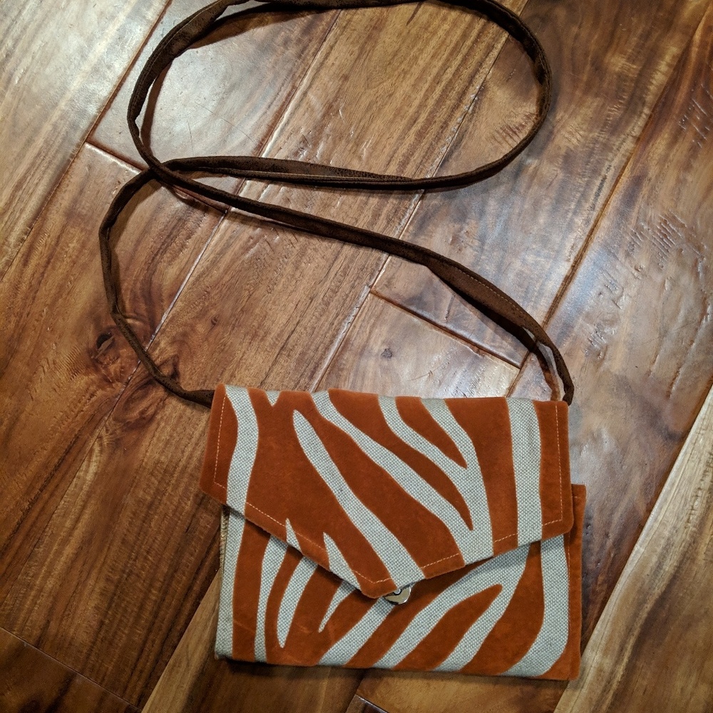 New! Kindred Spirit crossbody wallet / purse